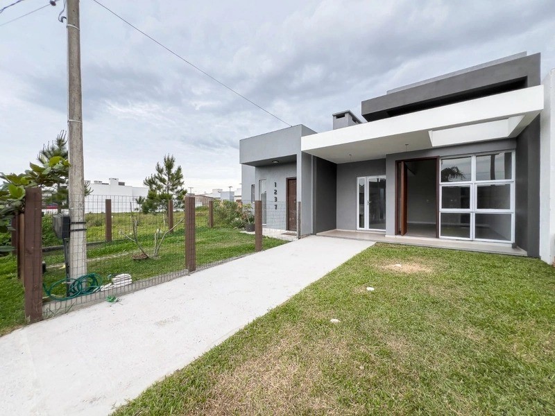 Casa 2 dormitórios para venda, Guarani em Capão da Canoa | Ref.: 142