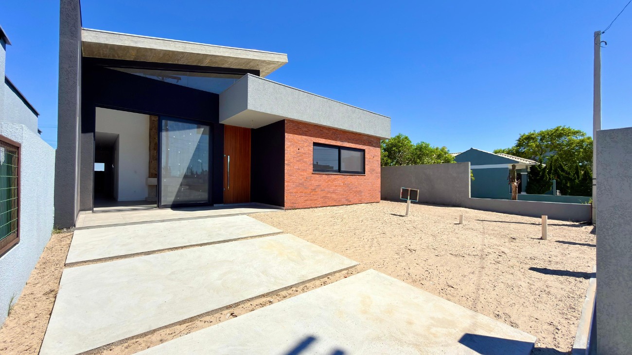 Casa 3 dormitórios para venda, Guarani em Capão da Canoa | Ref.: 306