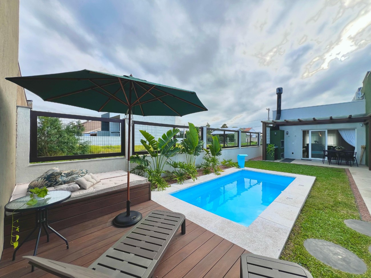 Casa 3 dormitórios para venda, centro em Xangrilá | Ref.: 378