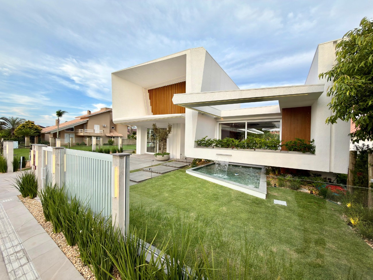 Casa 4 dormitórios para venda, ATLANTIDA em Xangrilá | Ref.: 481