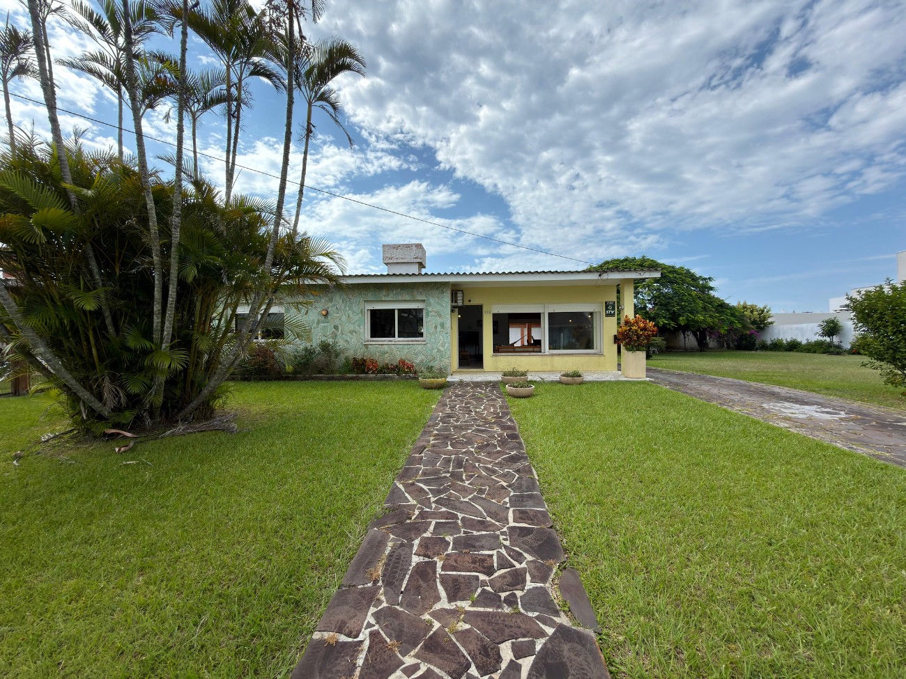 Casa 3 dormitórios para venda, ATLANTIDA em Xangrilá | Ref.: 482